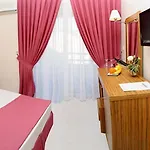 酒店 Mert Seaside (adults Only)
