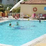 Mert Seaside (adults Only) 马尔马里斯