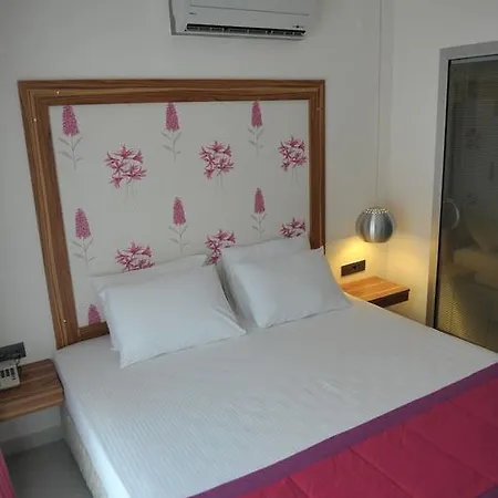 Mert Seaside (adults Only)