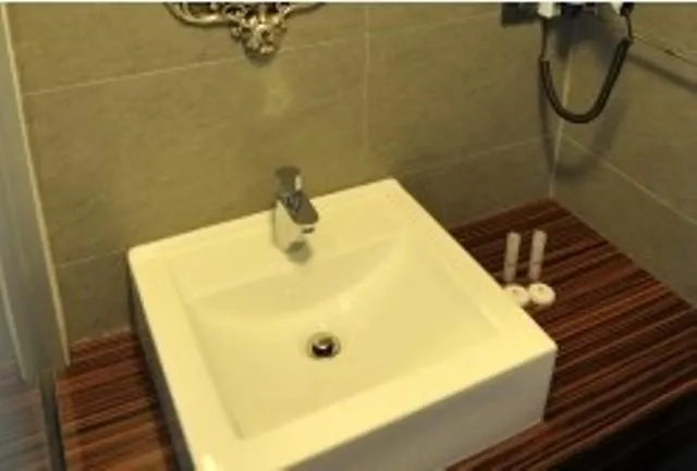 מלון Mert Seaside (adults Only) 4*