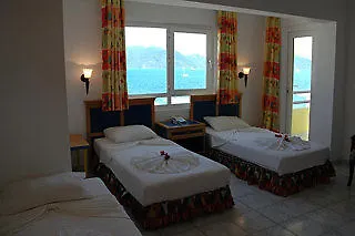 Mert Seaside (adults Only) מרמריס