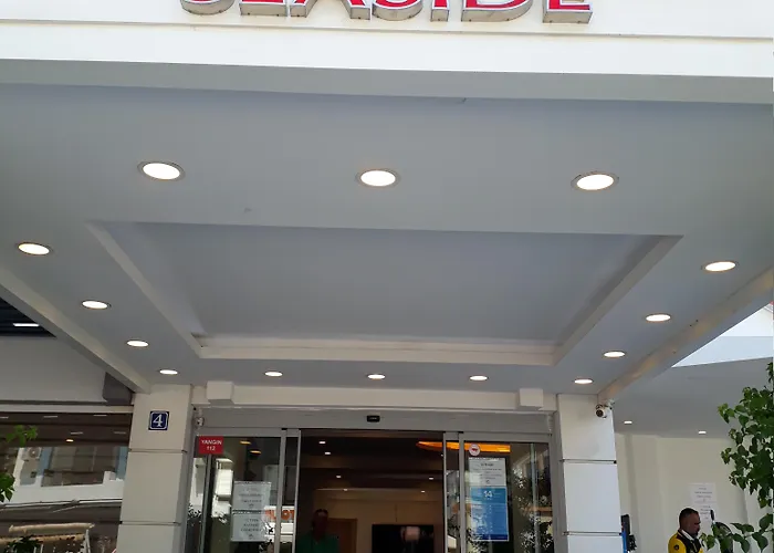 מלון Mert Seaside (adults Only) מרמריס