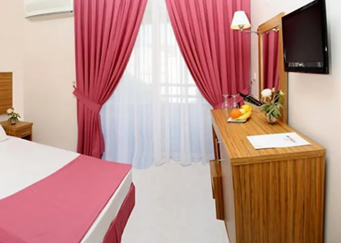 Hotel Mert Seaside (adults Only)