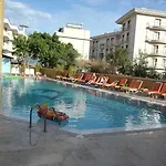 Mert Seaside (adults Only) מלון מרמריס