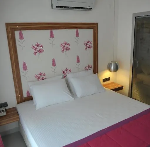 Mert Seaside (adults Only)